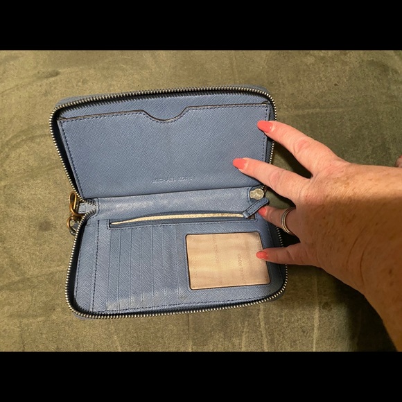 Wallet - Picture 2 of 2